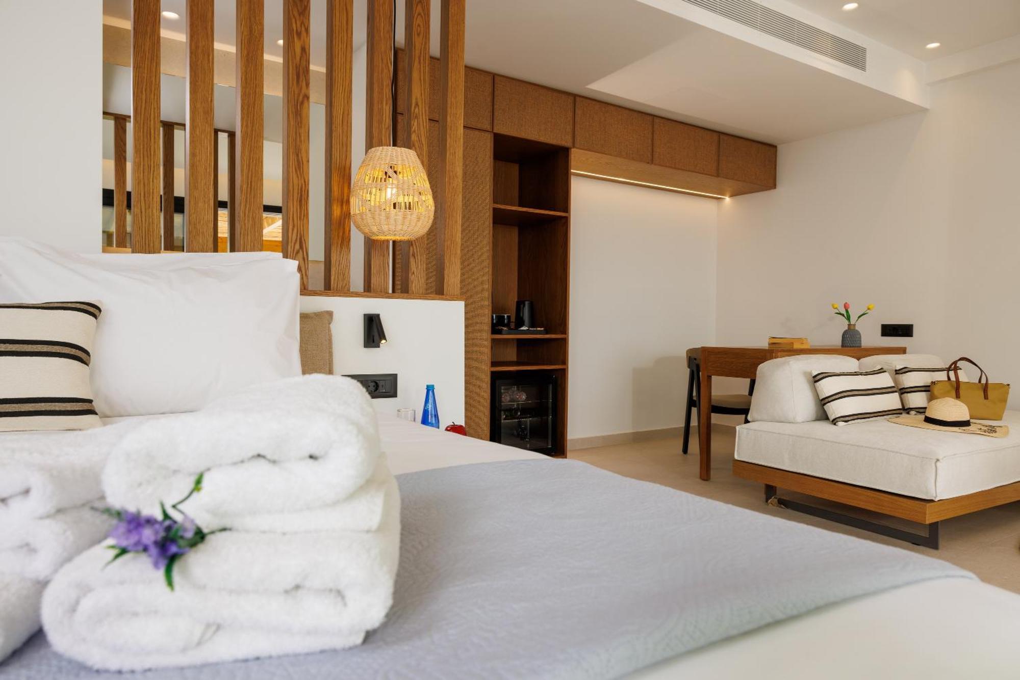 Deos Luxury Suites - Adults Only Hersonissos  Exteriér fotografie